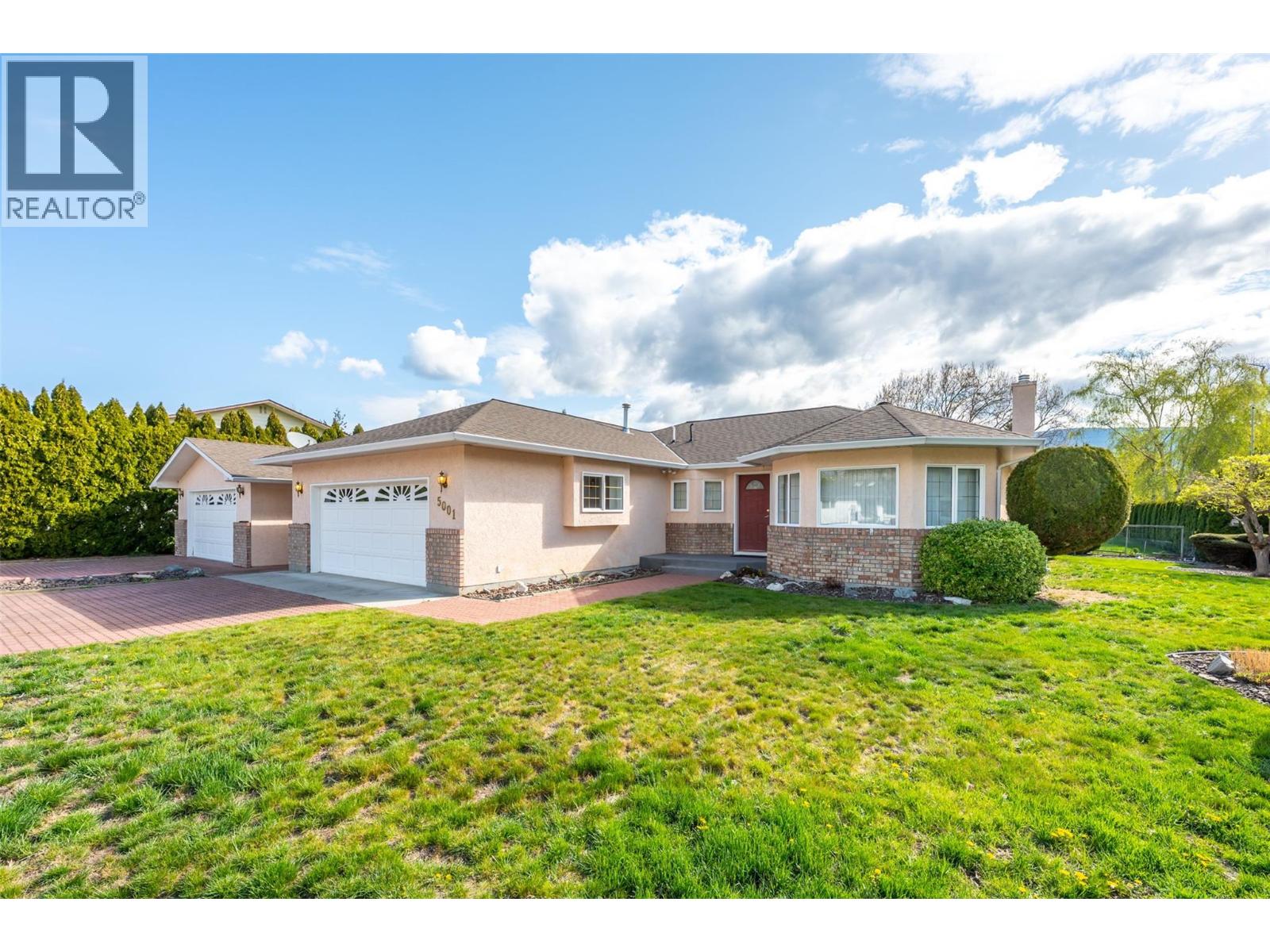 5001 Weldon Avenue, Summerland