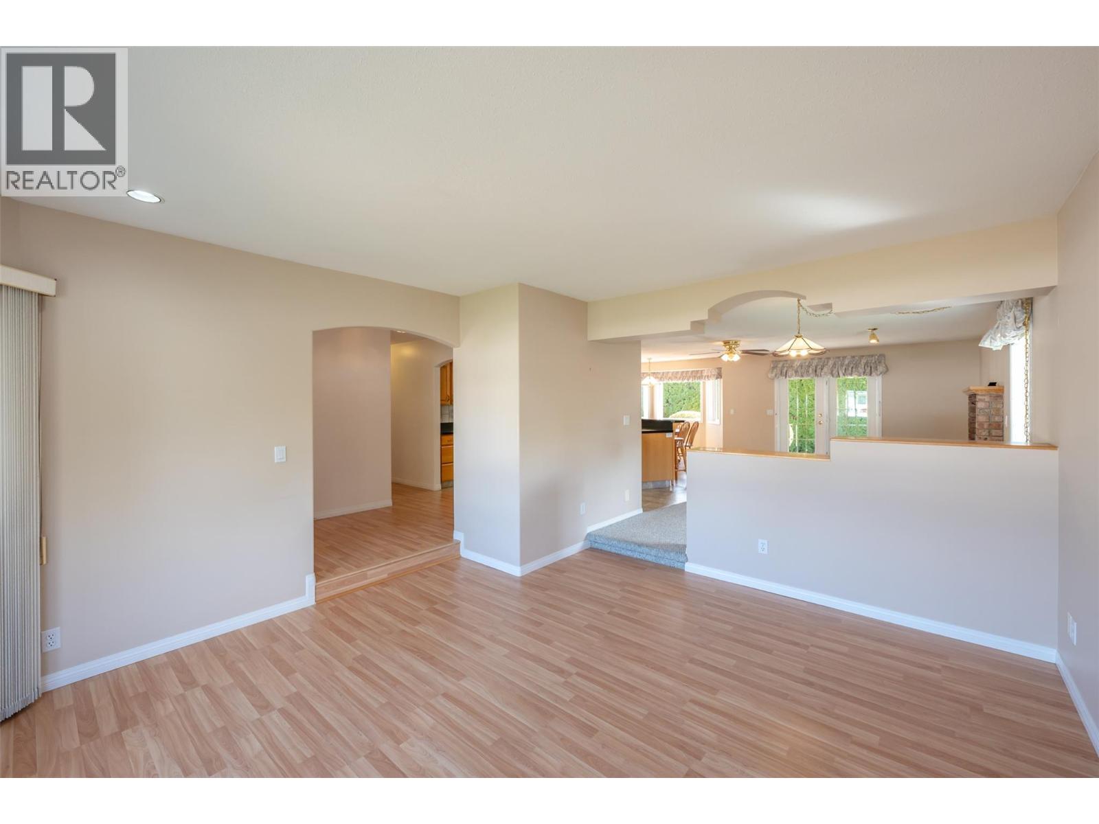 5001 Weldon Avenue, Summerland