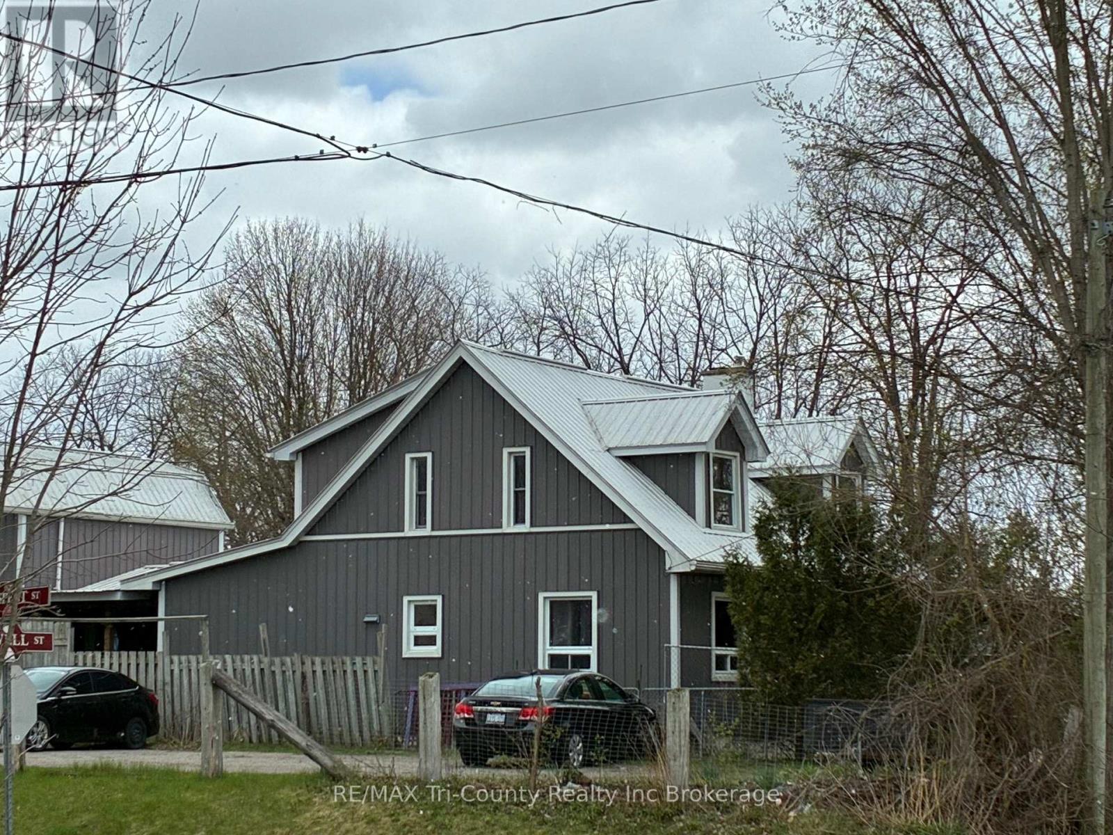 6 BIDWELL STREET - 1