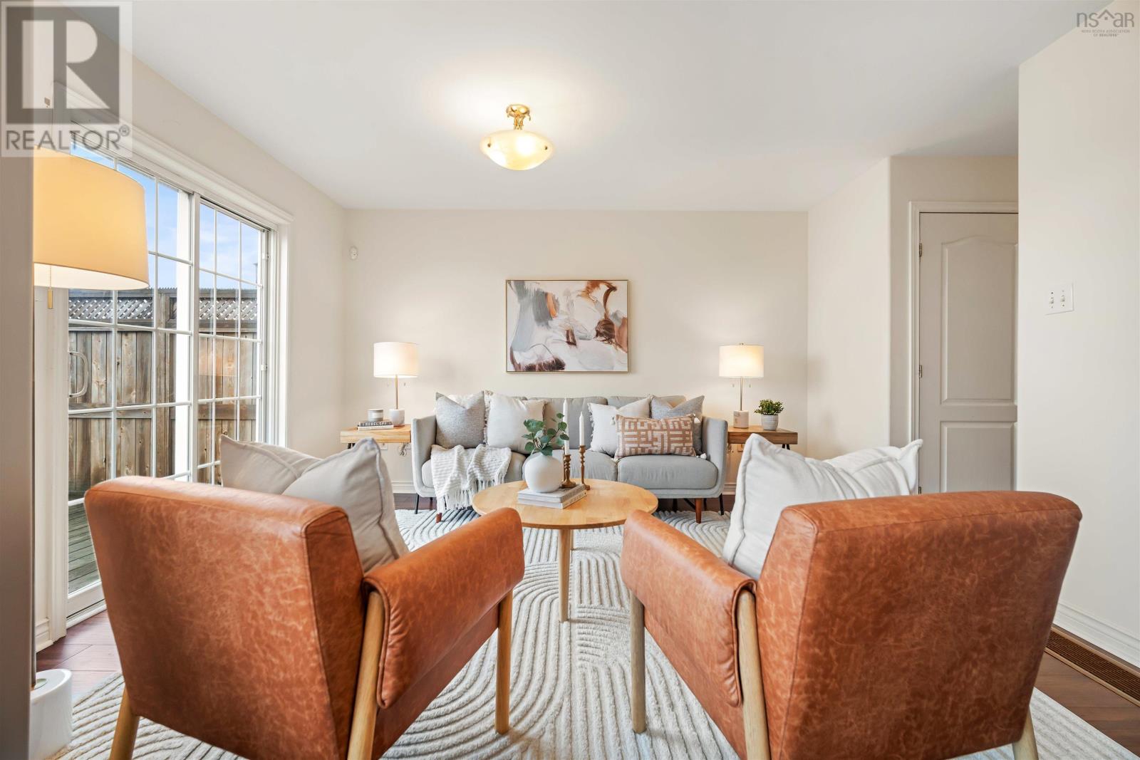 Property 8 of 48 of 3752 Memorial Drive