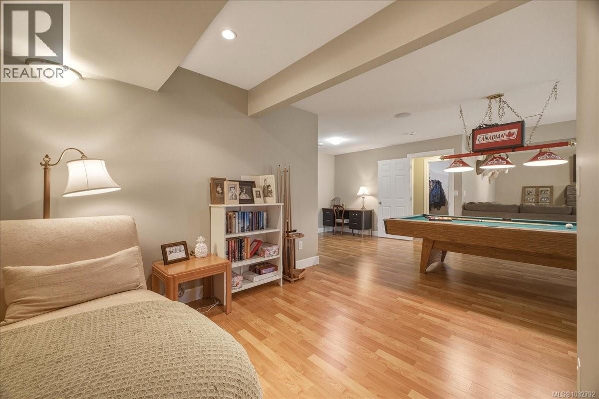 3209 WILLOWMERE CRES - 60