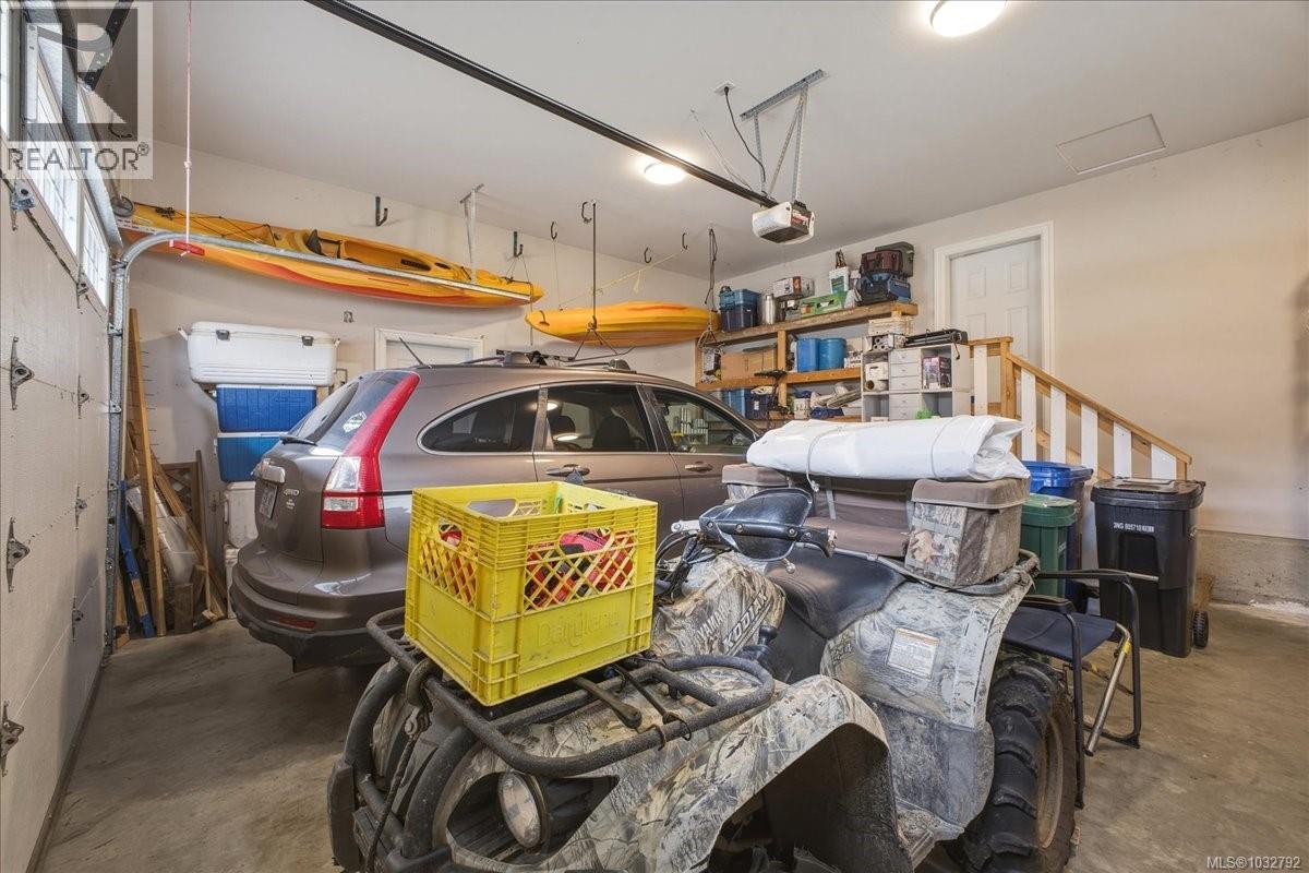 3209 WILLOWMERE CRES - 67