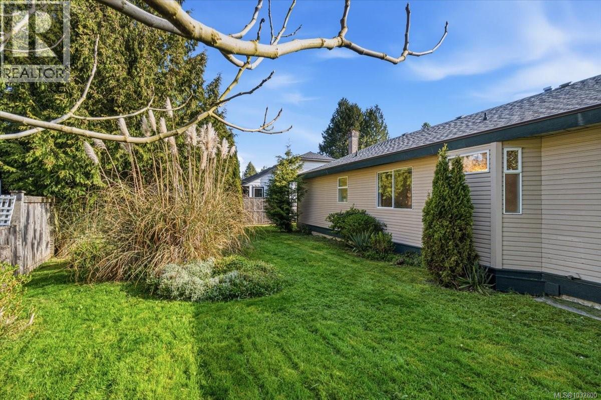 1095 Pepper Pl - 34