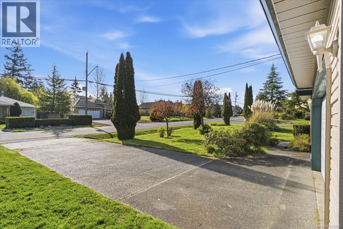 1095 Pepper Pl - 39
