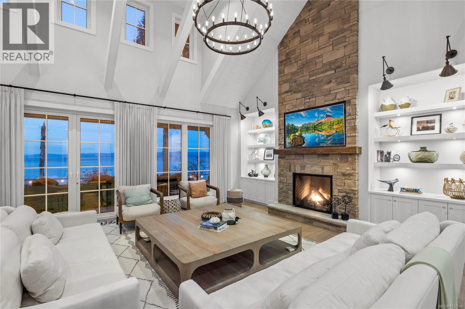 891 Bluffs Dr - 53