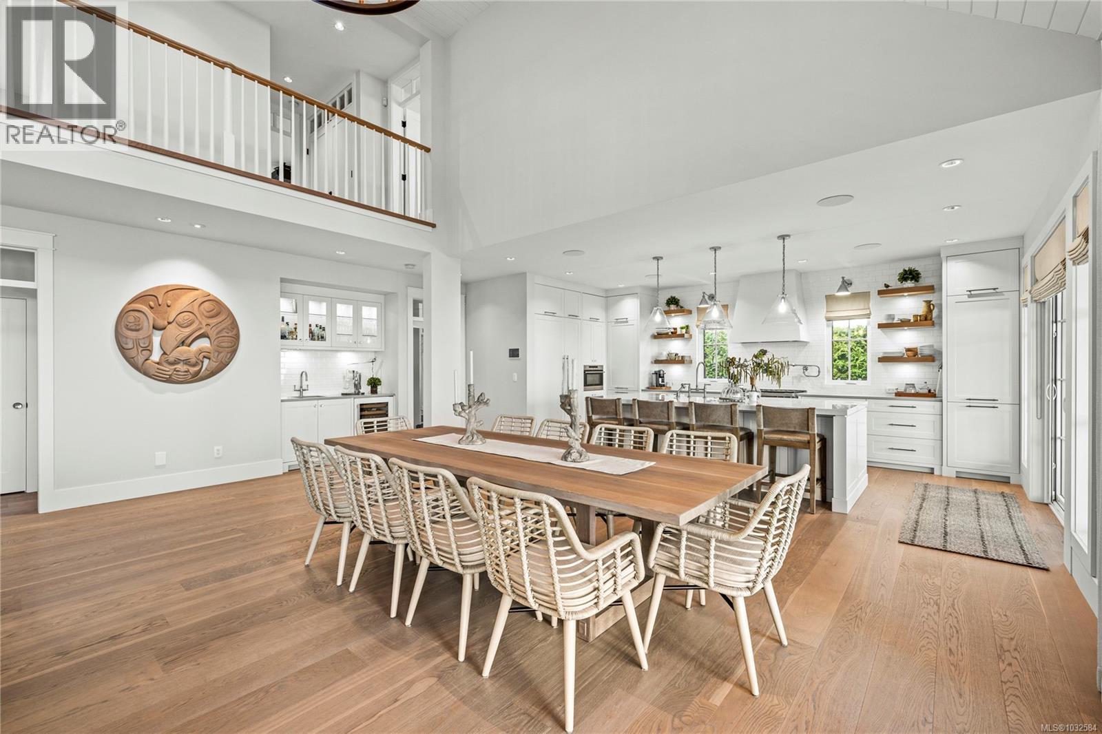 891 Bluffs Dr - 63