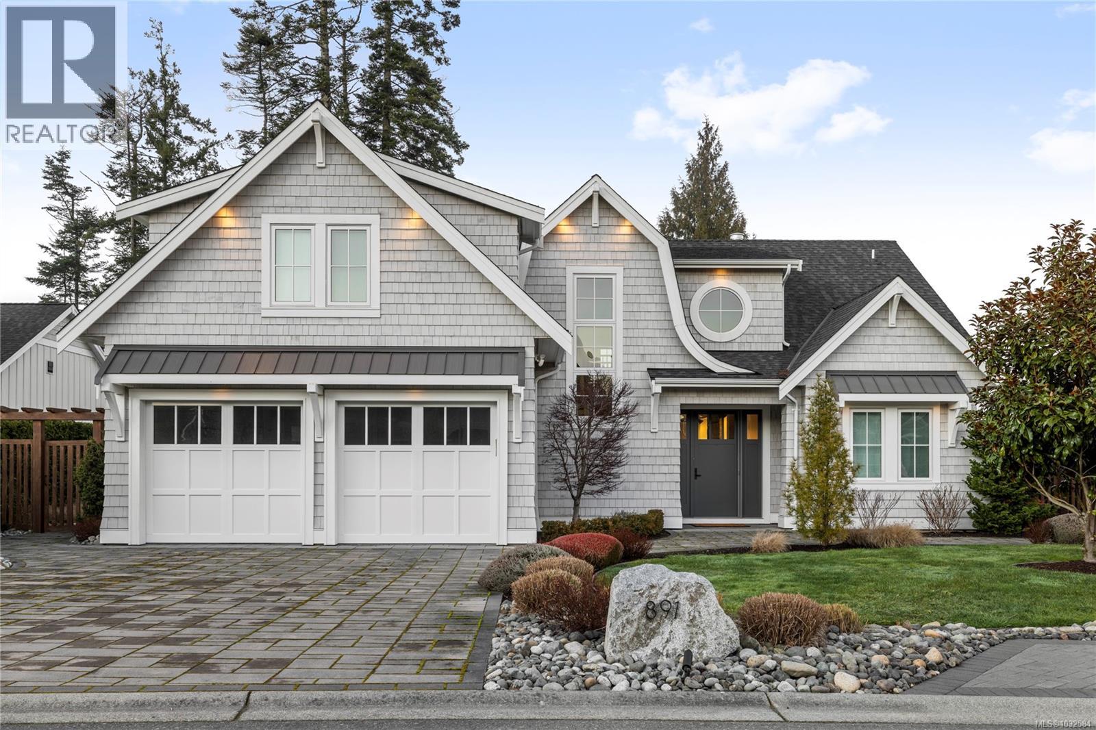 891 Bluffs Dr - 84