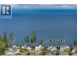 Primary Bedroom - 891 Bluffs Dr, Qualicum Beach, BC V9K0A2 Photo 17