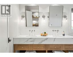 891 Bluffs Dr, Qualicum Beach, BC V9K0A2 Photo 71