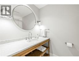 891 Bluffs Dr, Qualicum Beach, BC V9K0A2 Photo 74