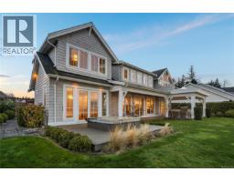 891 Bluffs Dr, Qualicum Beach, BC V9K0A2 Photo 92