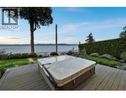 891 Bluffs Dr, Qualicum Beach, BC V9K0A2 Photo 93