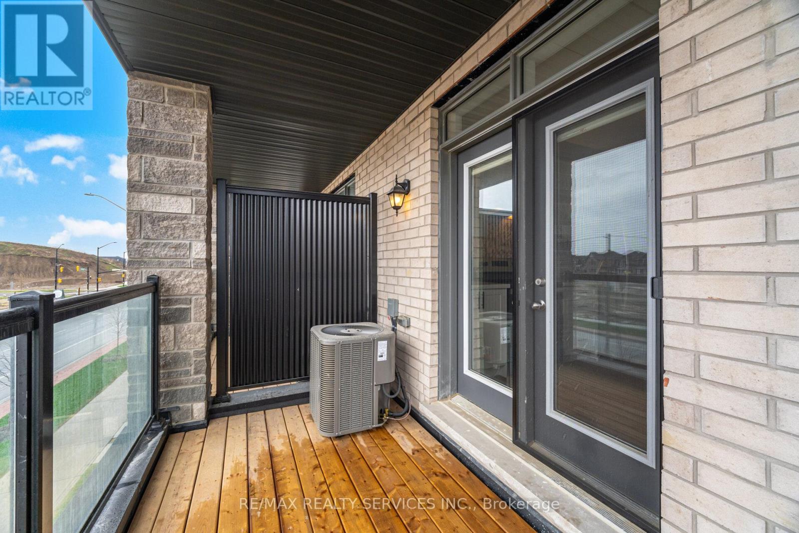 581 TIM MANLEY AVENUE S - 21