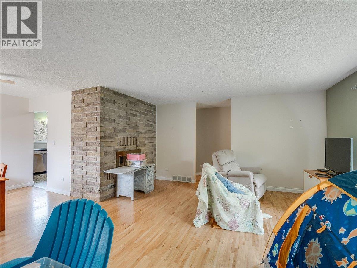 1500 3B Hwy - 19