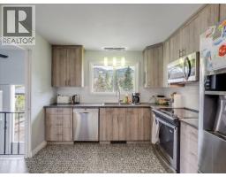 1500 3b Hwy, Fruitvale, BC V0G1L1 Photo 25