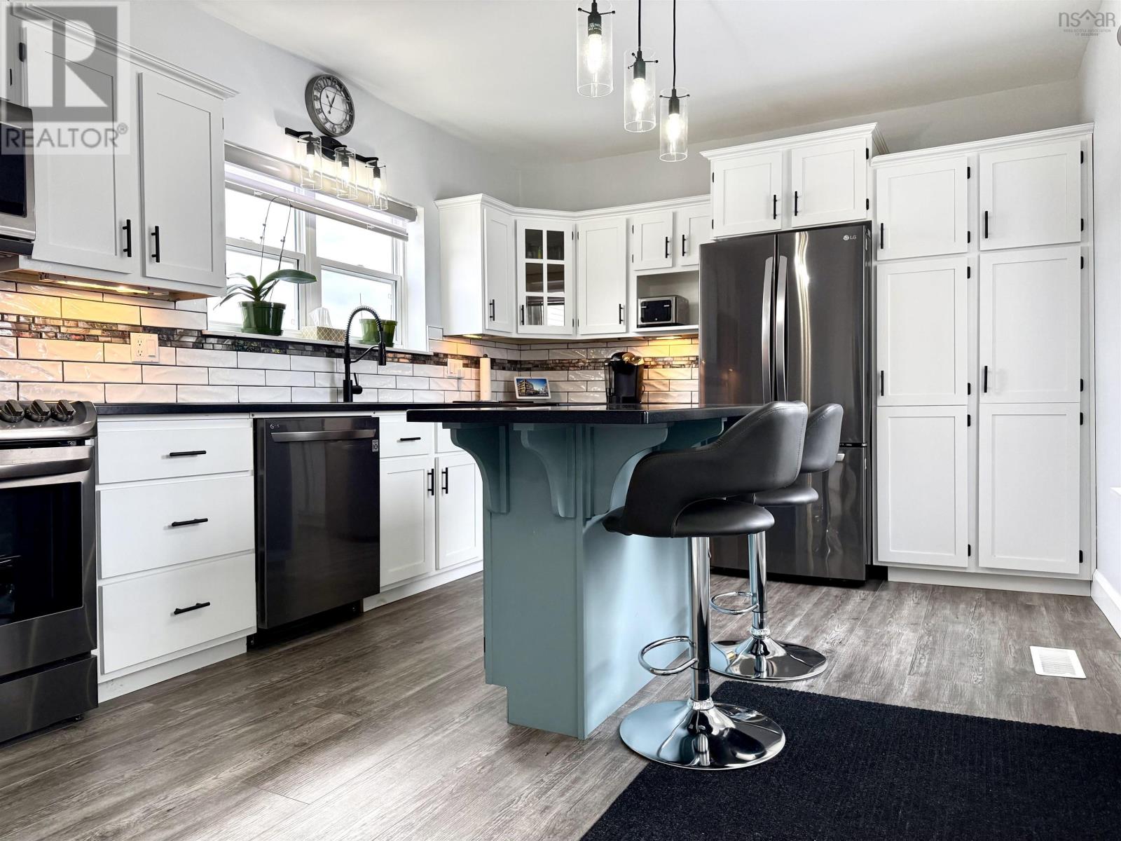 Property 11 of 50 of 3260 Barronsfield Road