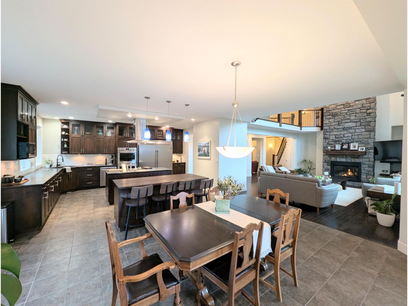 43350 HILLKEEP PLACE, Chilliwack Mountain, Chilliwack