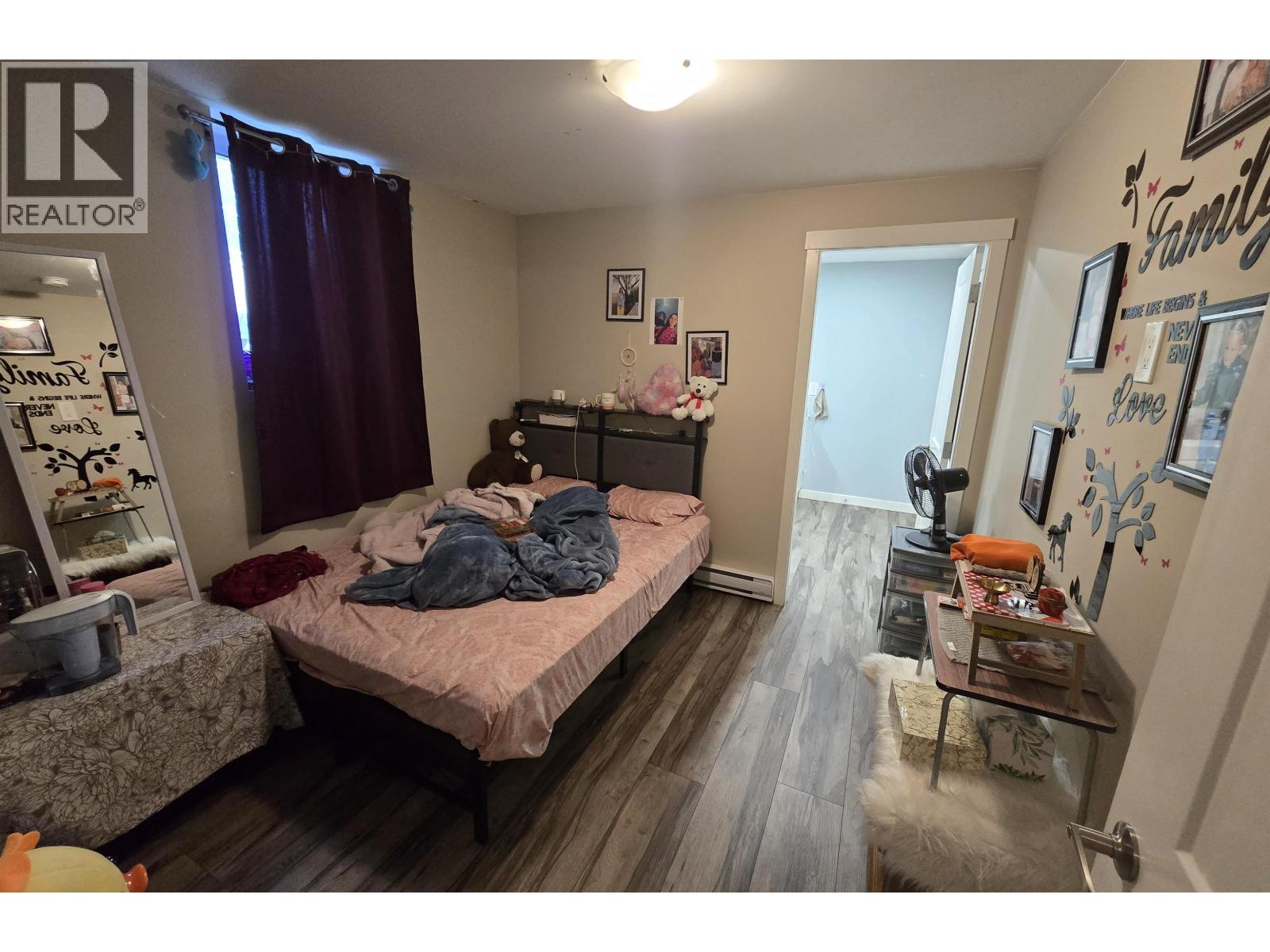 4930 WALSH AVENUE - 21