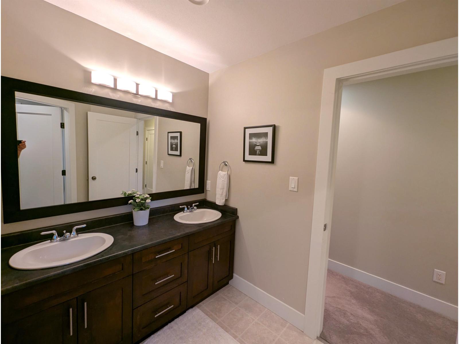 43350 HILLKEEP PLACE, Chilliwack Mountain, Chilliwack
