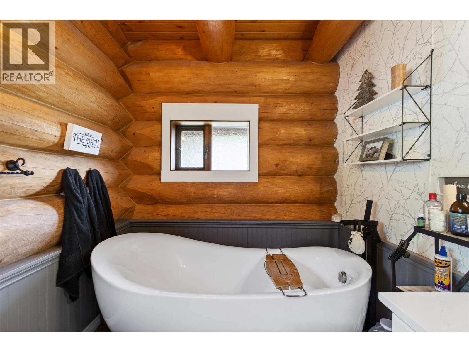  2403 Mount Tuam Crescent, Sorrento