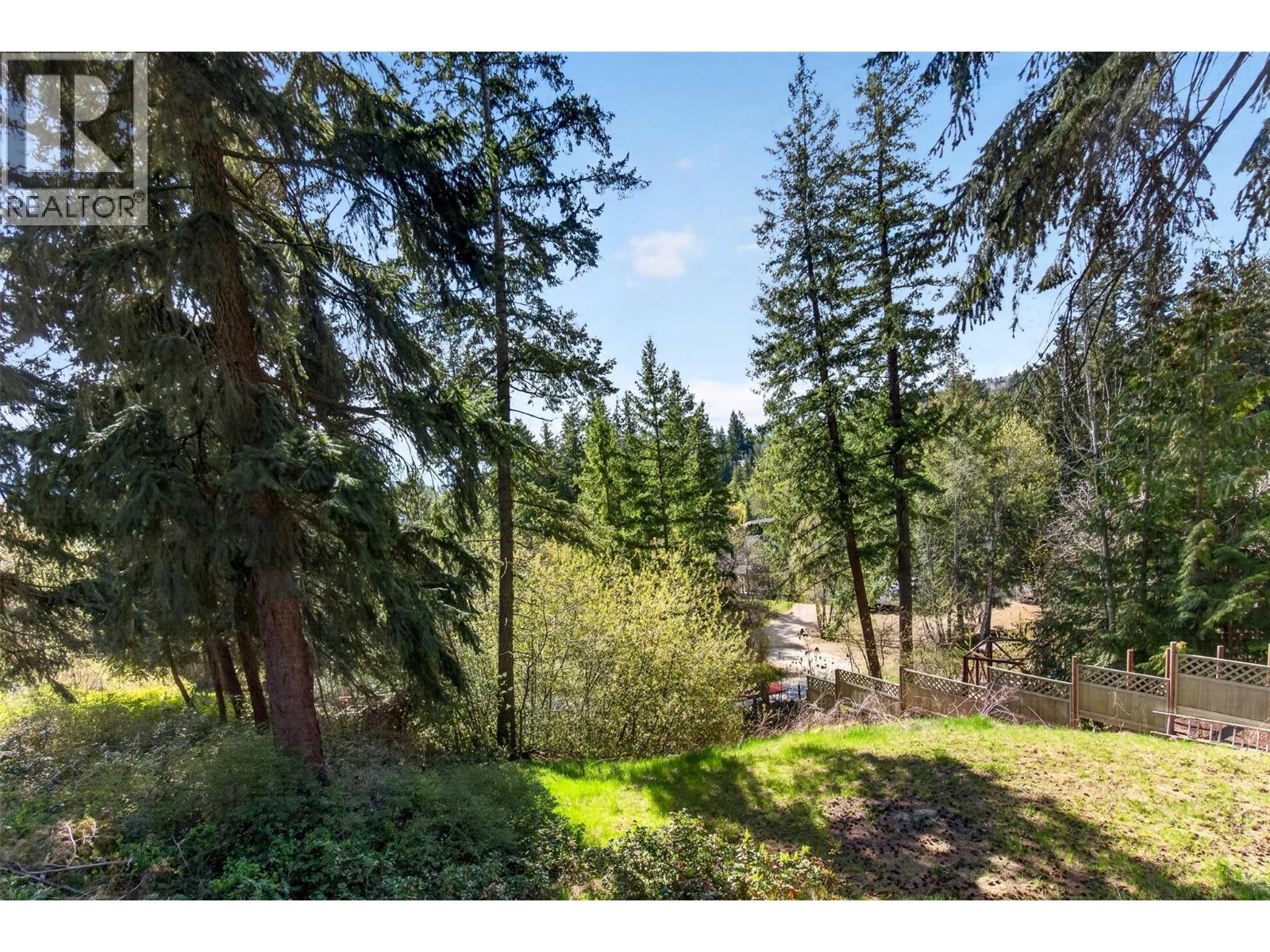  2403 Mount Tuam Crescent, Sorrento