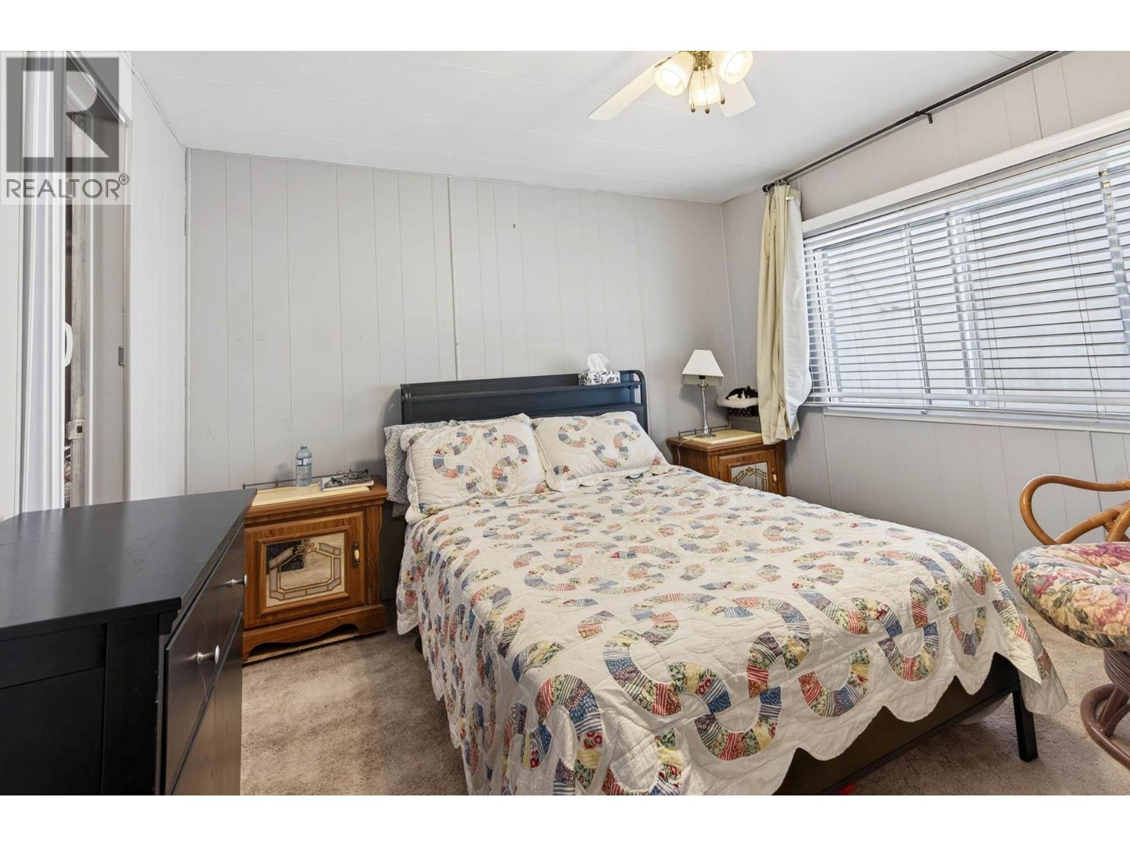 #228 2400 OAKDALE Way - 17