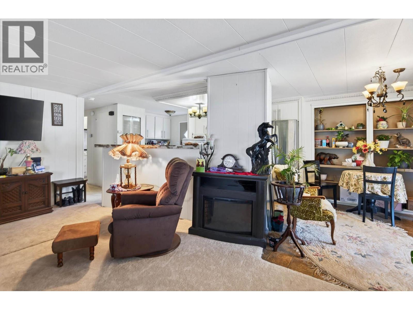 #228 2400 OAKDALE Way - 8