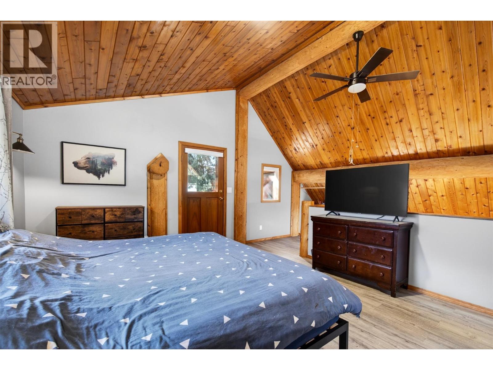  2403 Mount Tuam Crescent, Sorrento