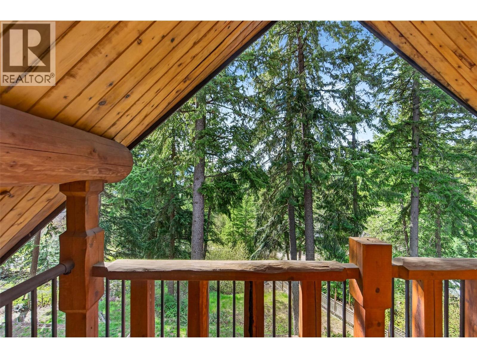  2403 Mount Tuam Crescent, Sorrento