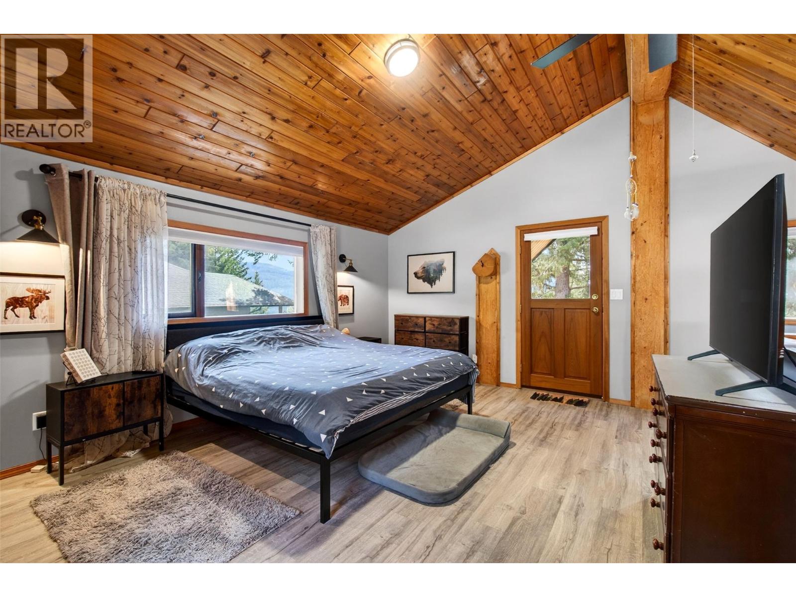  2403 Mount Tuam Crescent, Sorrento