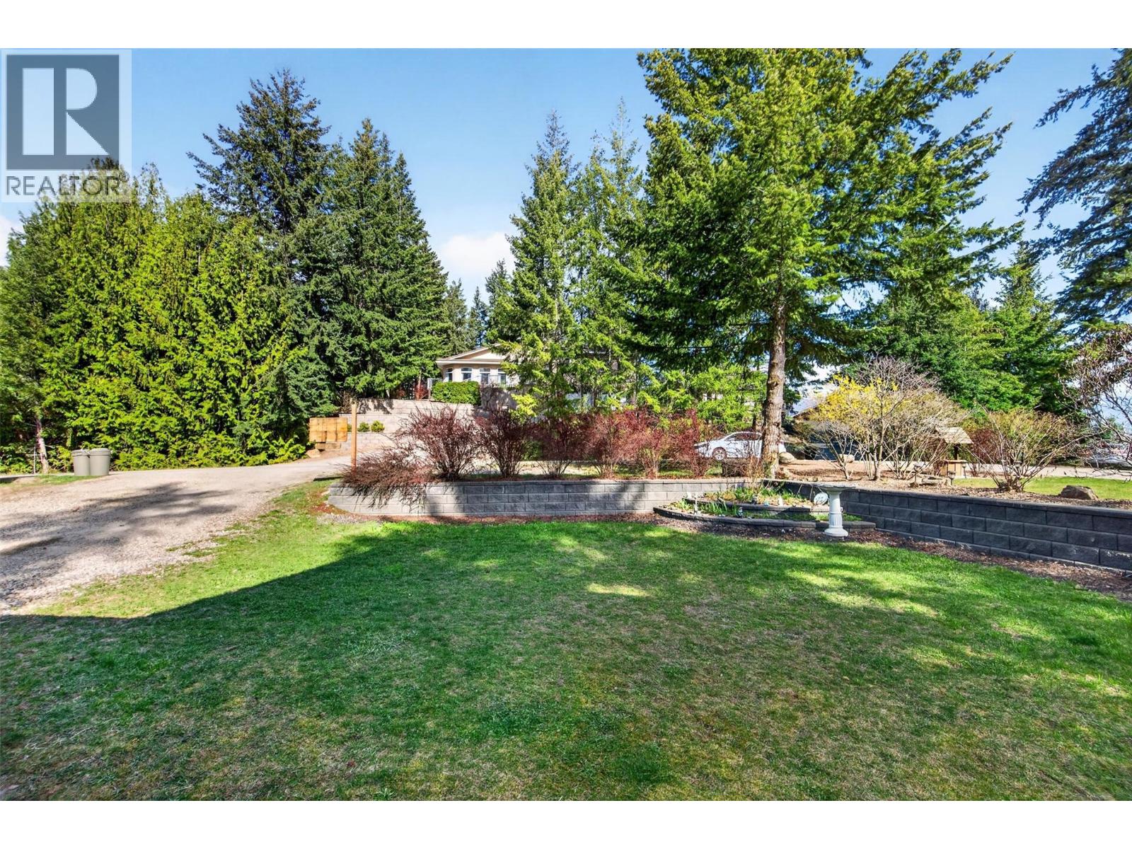  2403 Mount Tuam Crescent, Sorrento