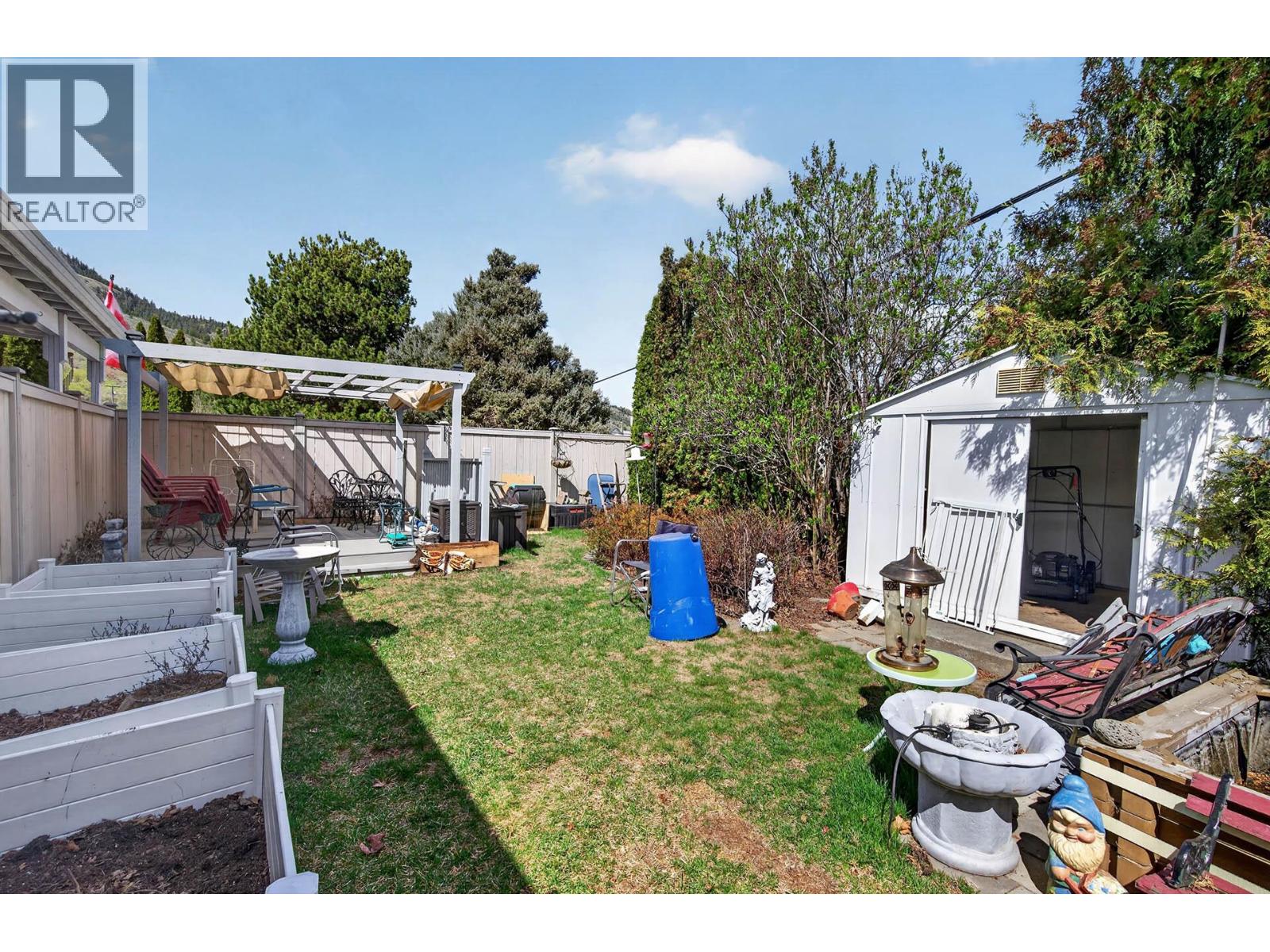 #228 2400 OAKDALE Way - 32