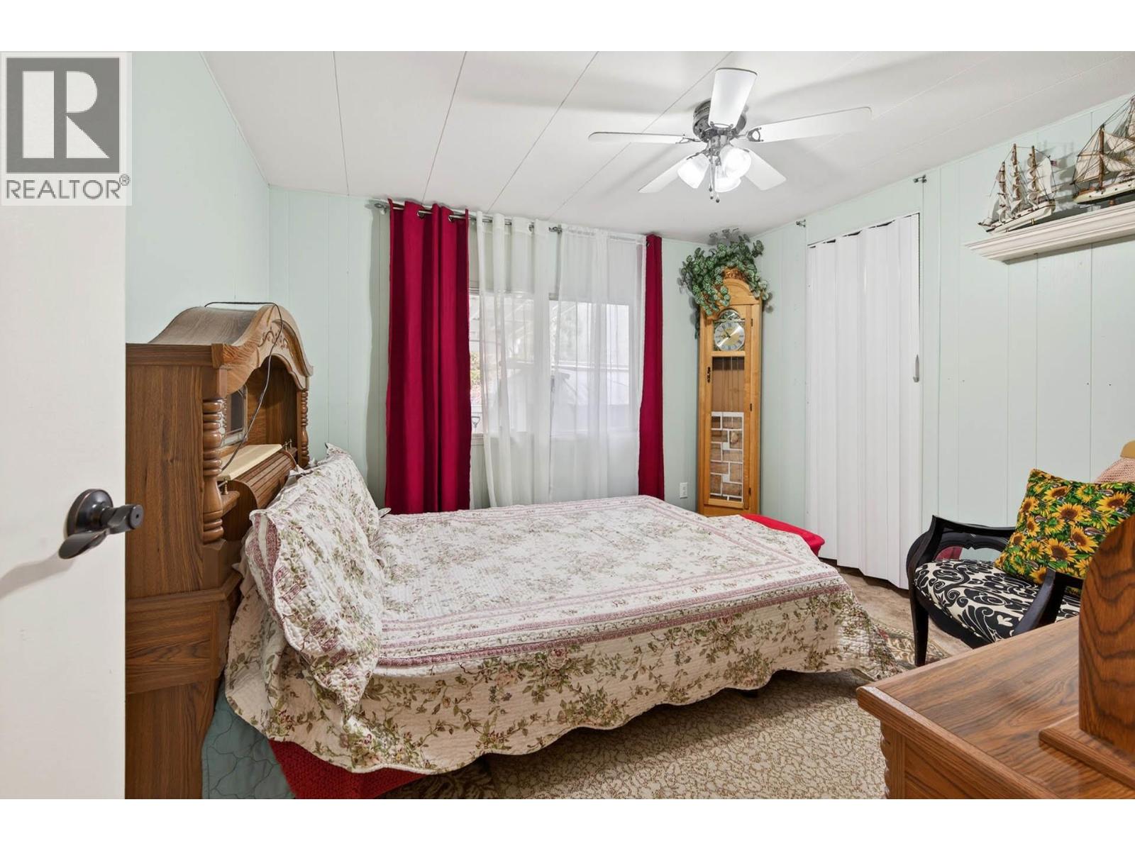 #228 2400 OAKDALE Way - 21