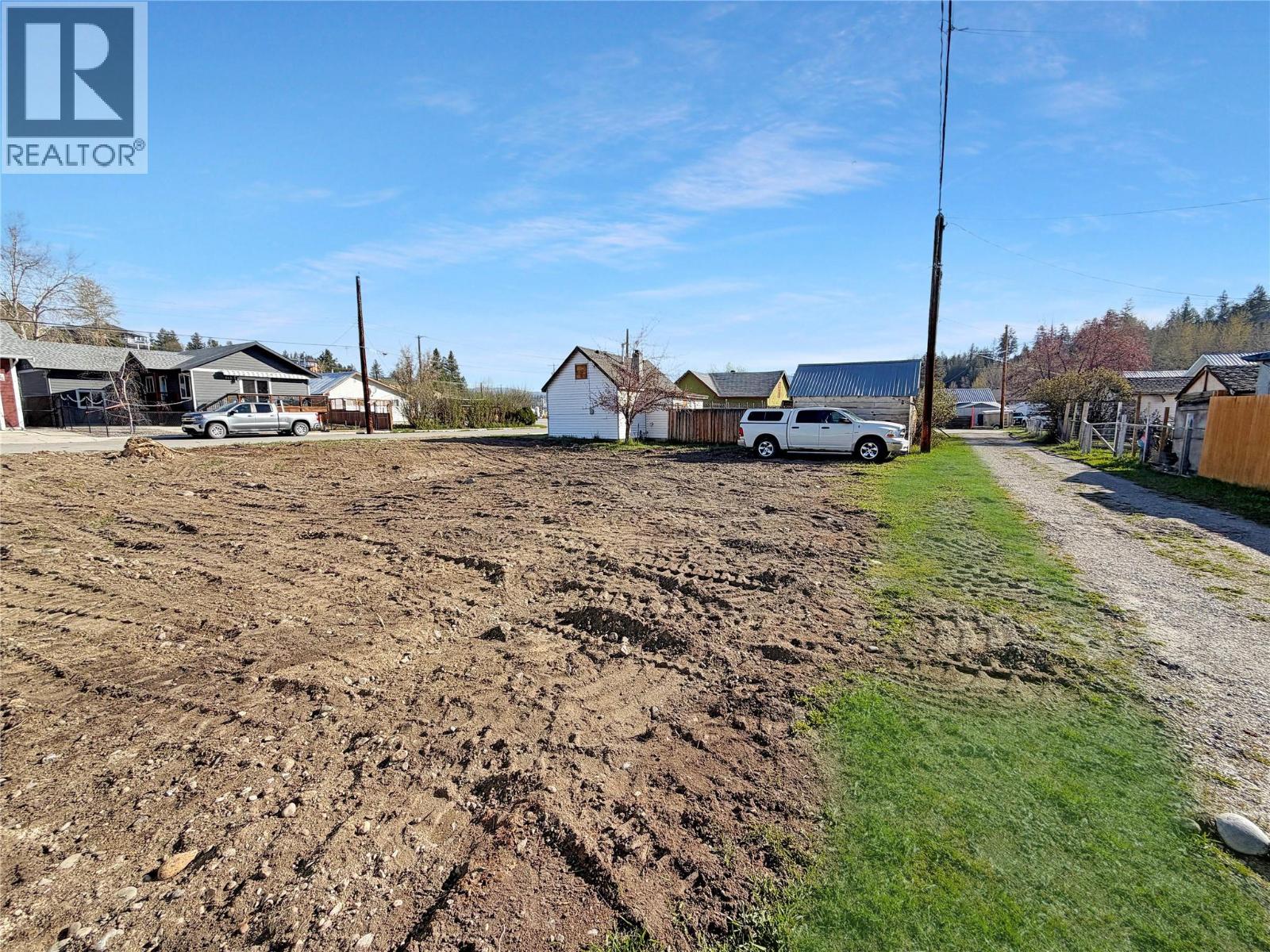 360 Burton Avenue — photo 8