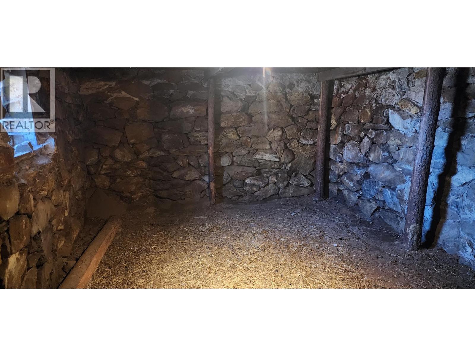 3450 Hardy Mountain Road - 92