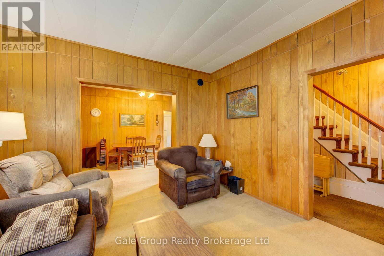 164 THAMES STREET N - 11