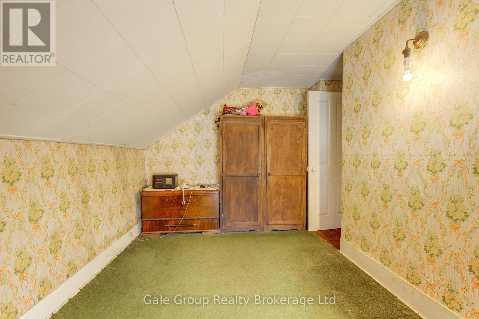 164 THAMES STREET N - 26