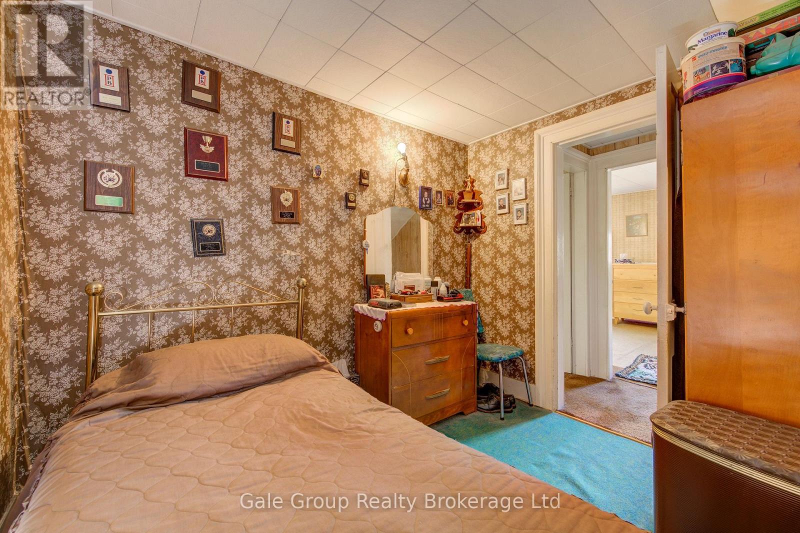 164 THAMES STREET N - 28