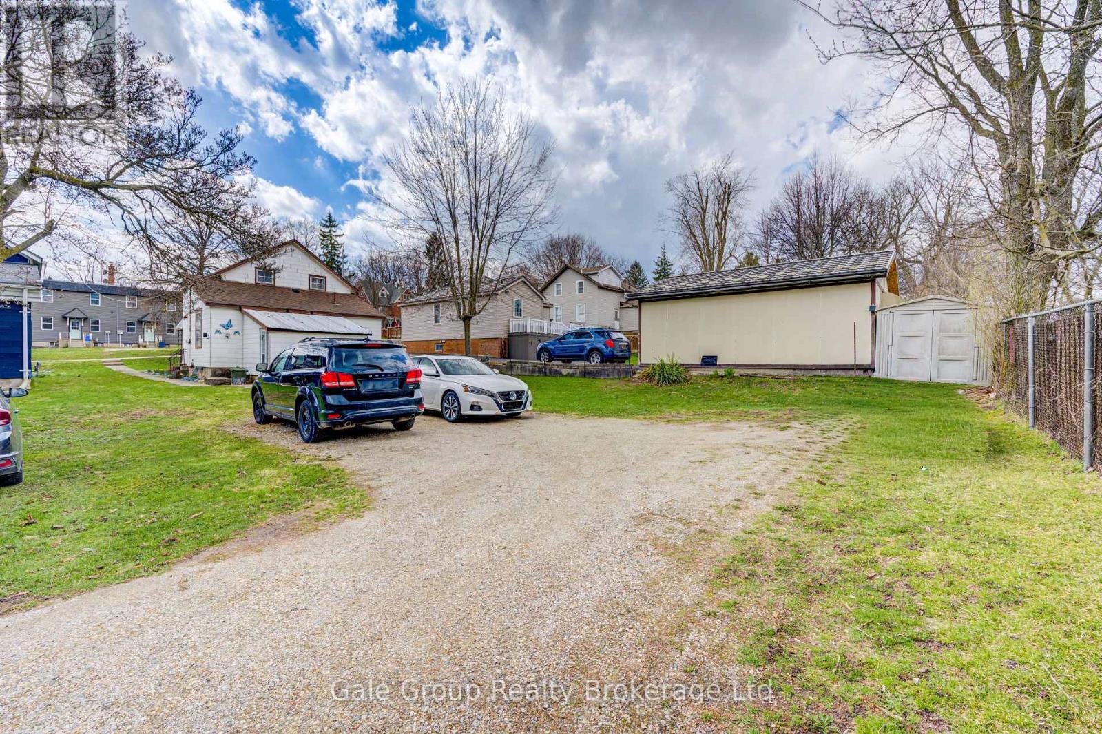 164 THAMES STREET N - 4