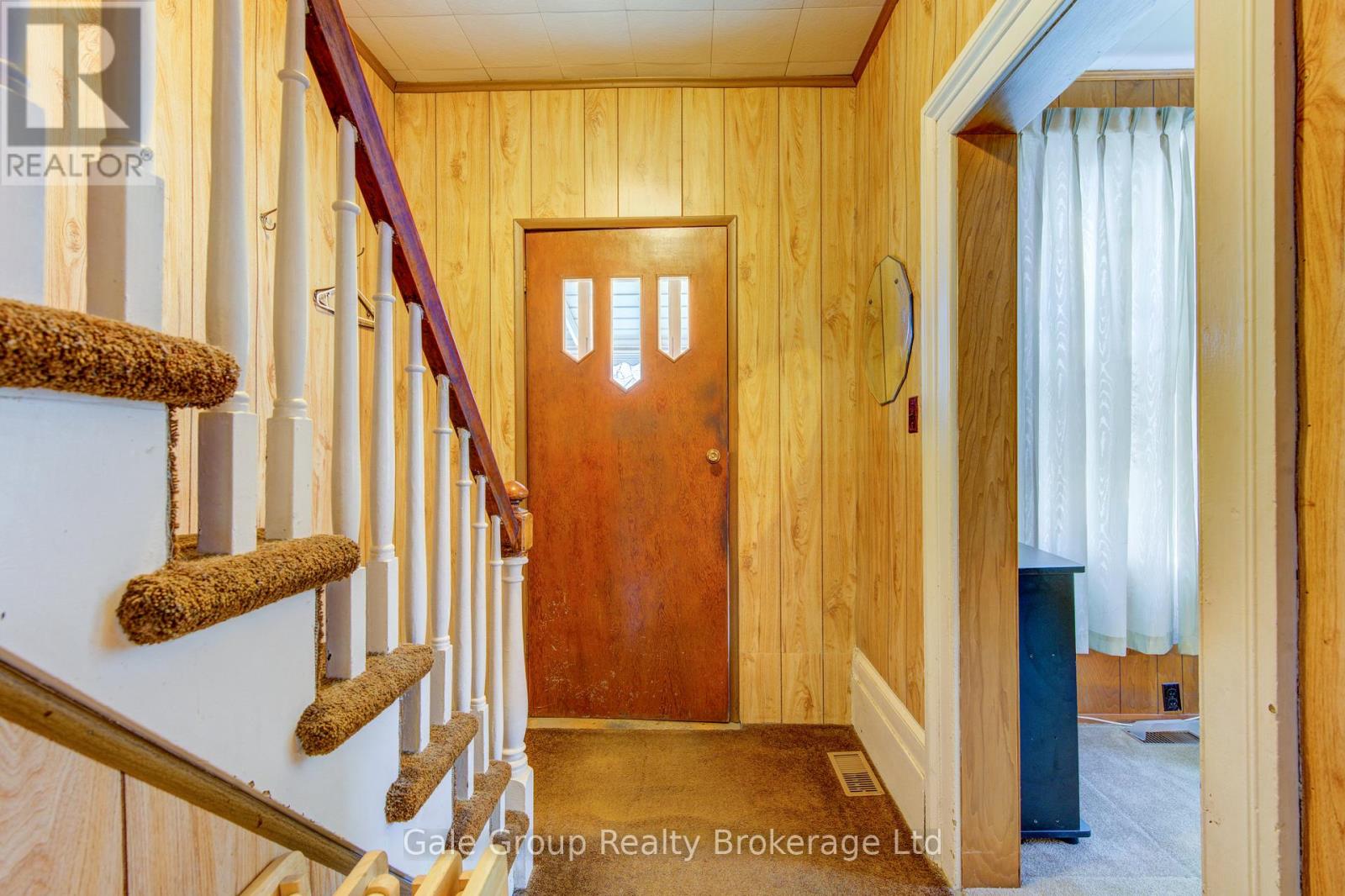 164 THAMES STREET N - 7