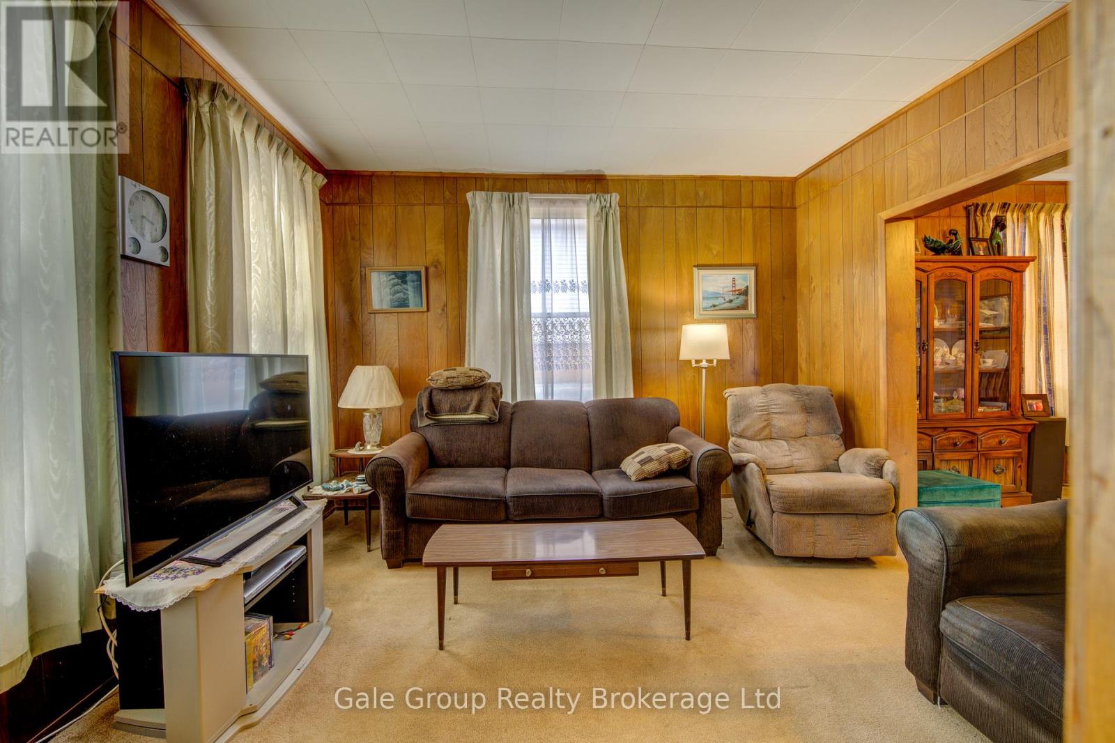 164 THAMES STREET N - 9