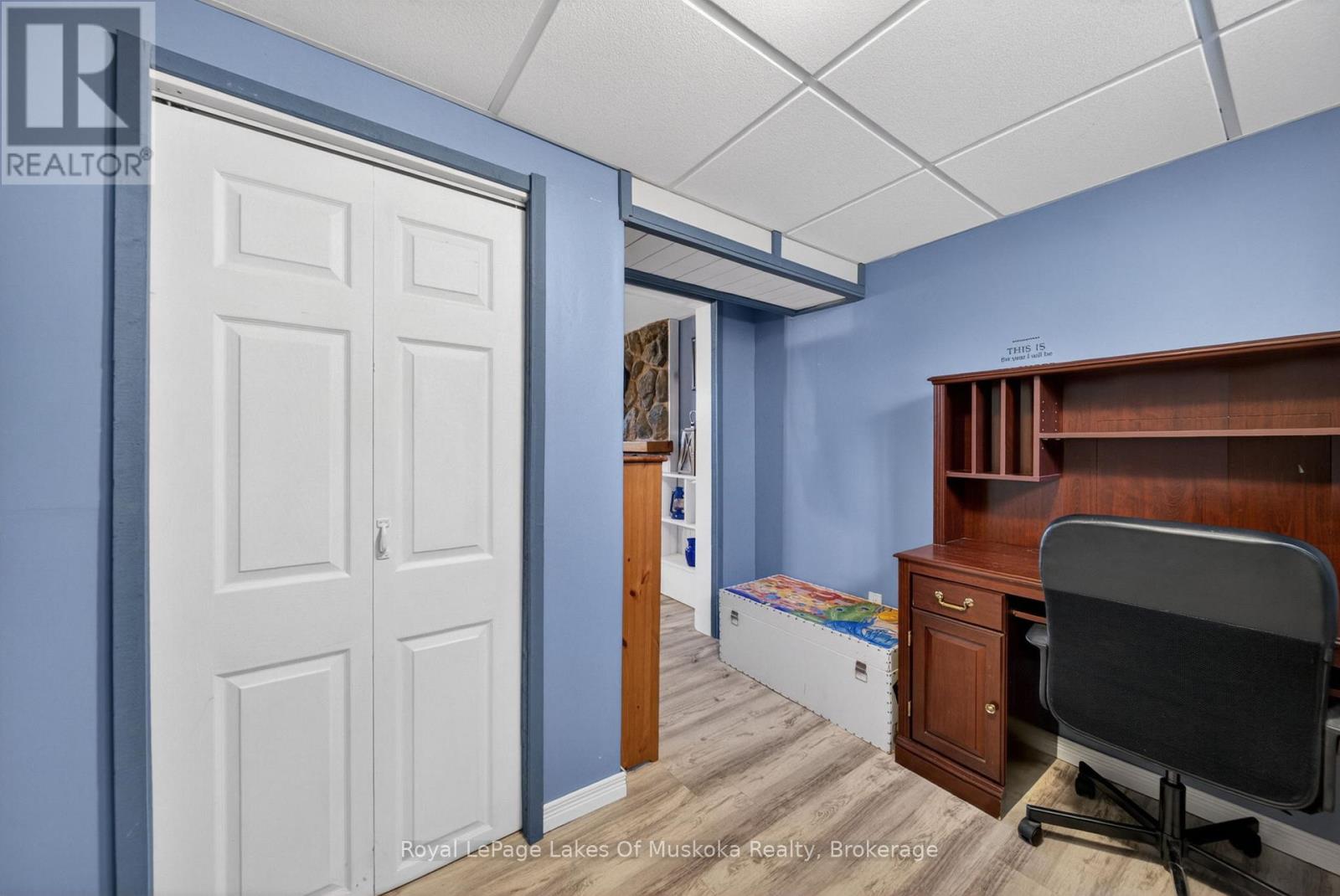 271 LAKELAND CRESCENT - 30