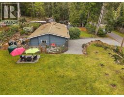 Living room - 514 Aya Reach Rd, Mayne Island, BC V0N2J2 Photo 7