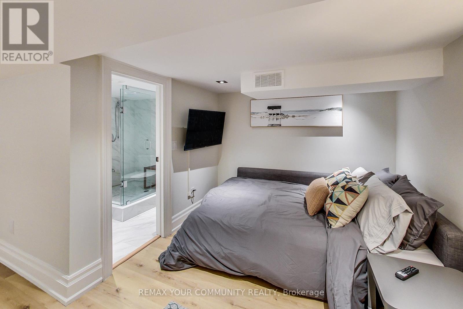 47 SOUDAN AVENUE - 31