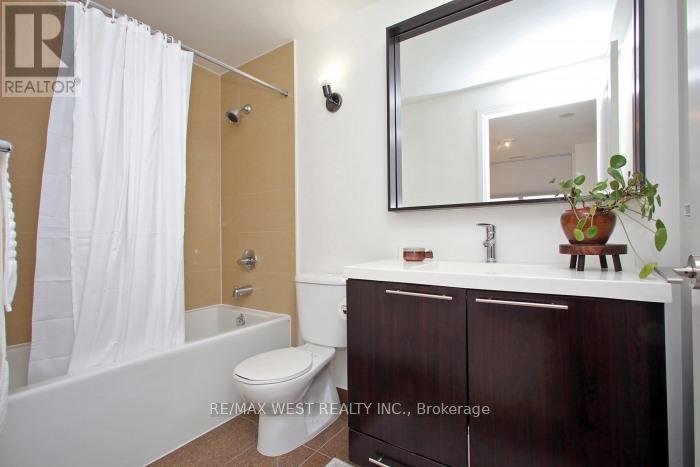 #312 100 HARRISON GARDEN BOULEVARD - 19