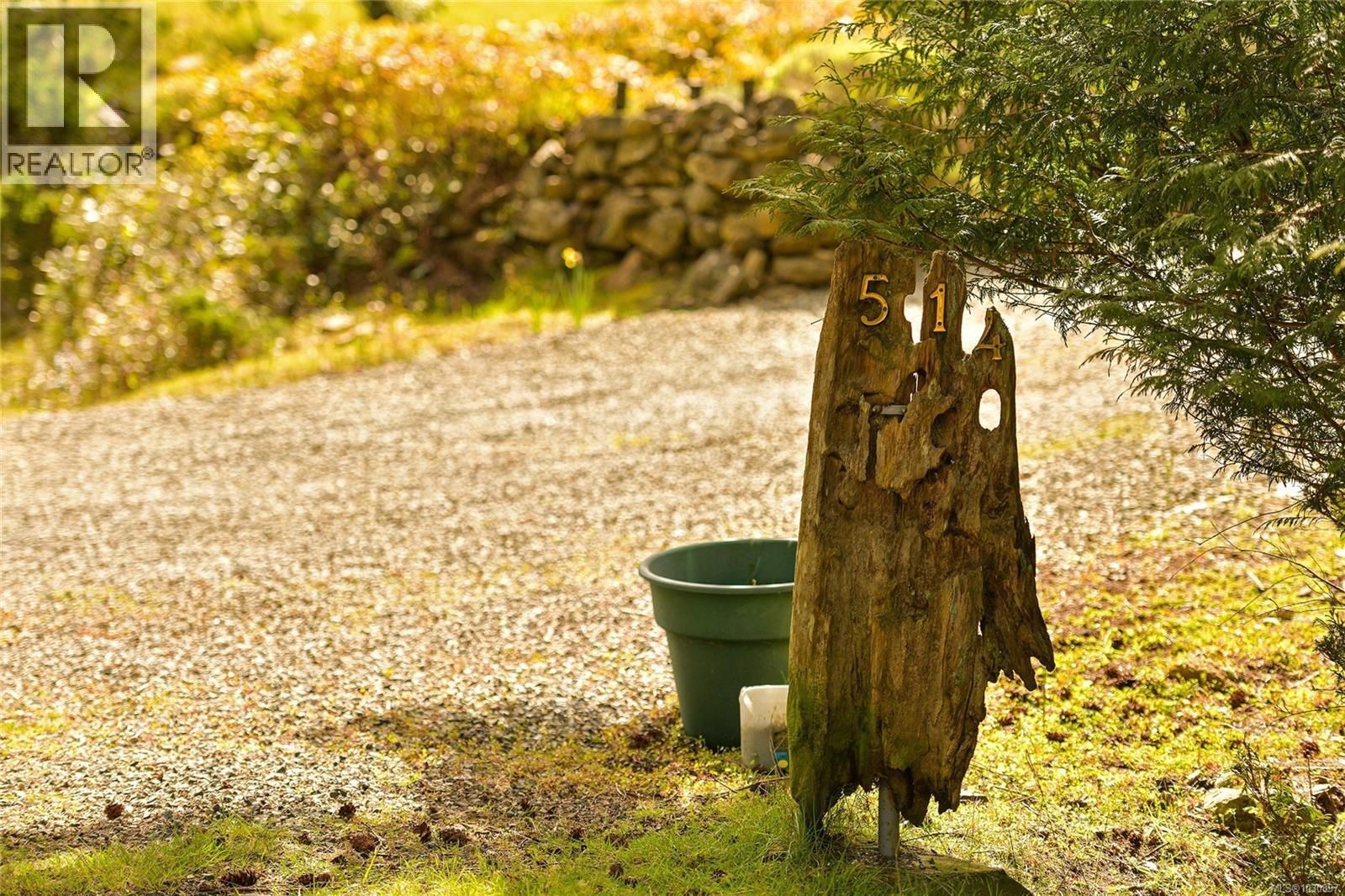 514 Aya Reach Rd - Image 2