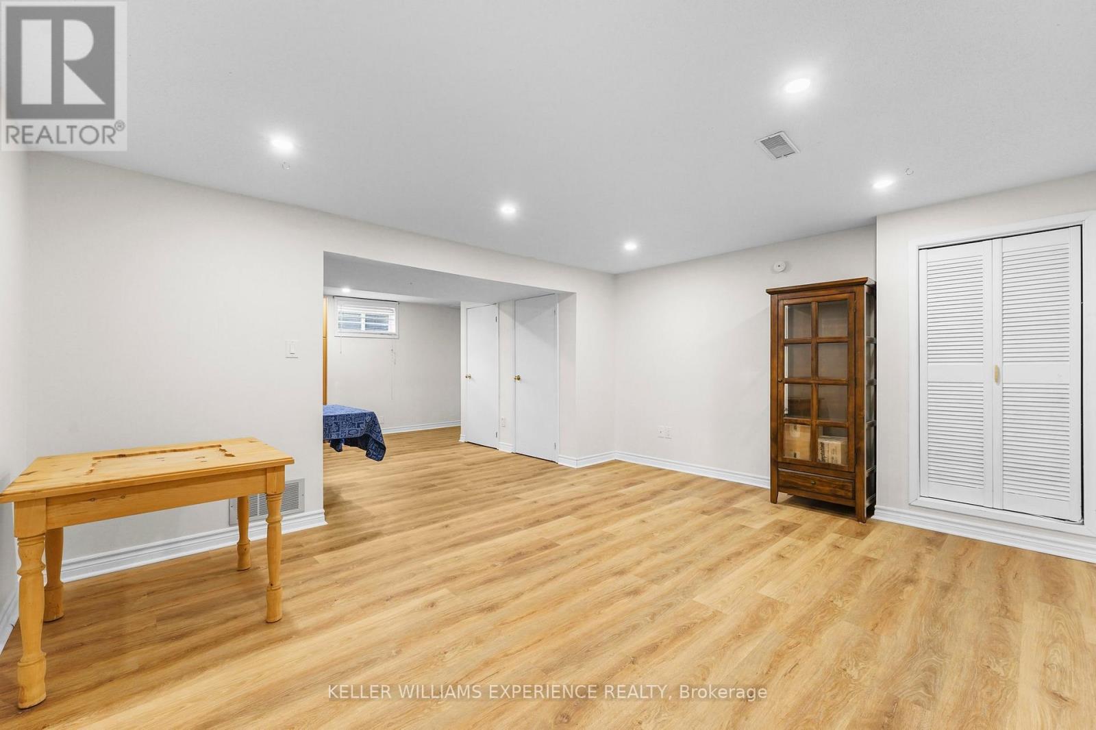 190 CENTRE STREET - 24