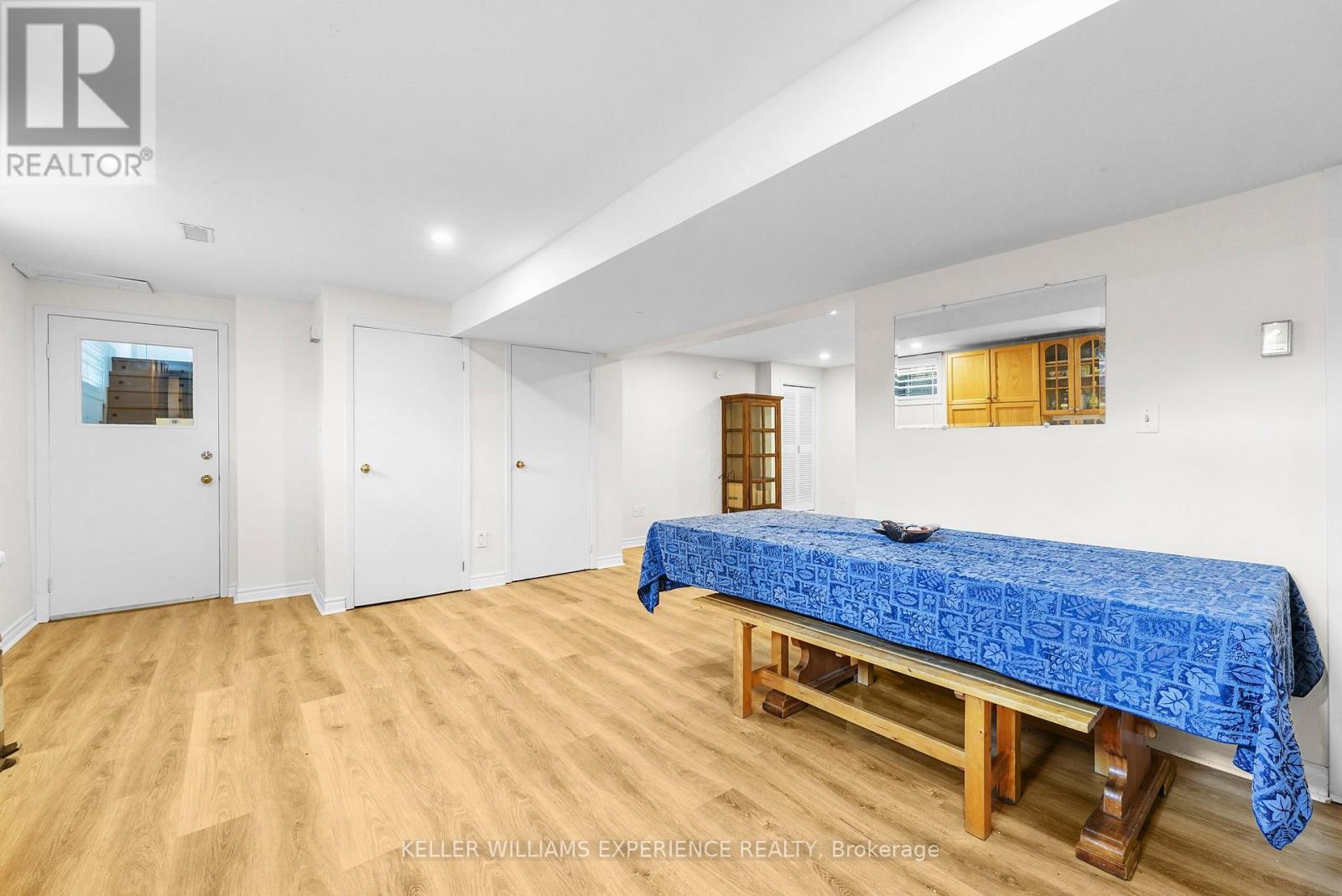 190 CENTRE STREET - 27