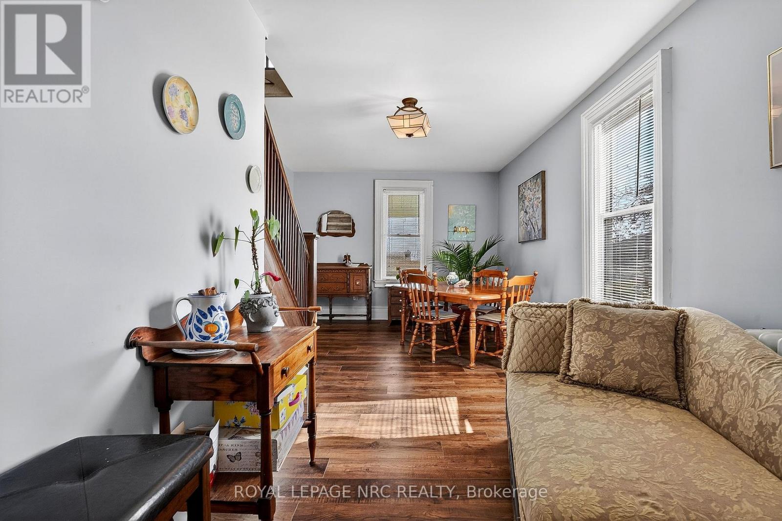 594 NIAGARA STONE ROAD - 21