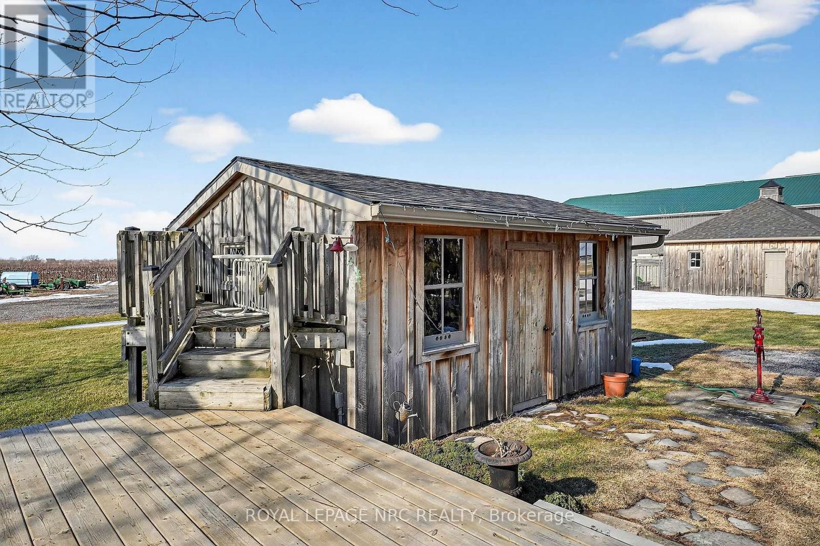 594 NIAGARA STONE ROAD - 45